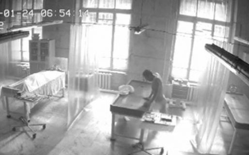 Insólito: lo dieron por muerto, lo llevaron a la morgue y se levantó como si nada