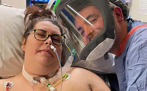El milagro de la enfermera con coronavirus que despertó de un coma de 45 días: «El viagra me salvó la vida»