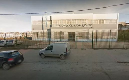 Un menor de 14 años intentó ingresar por la fuerza a la Escuela San José Obrero y fue demorado