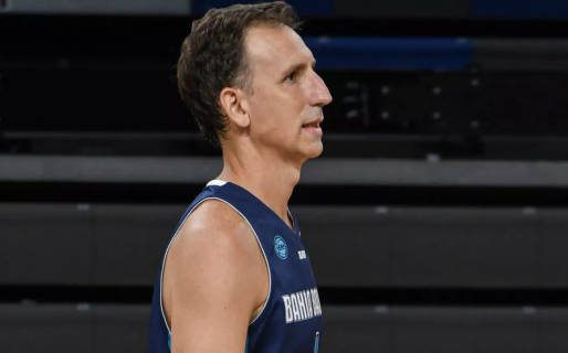 Volvió a jugar en la máxima división del basket a sus 44 años y obtuvo el triunfo