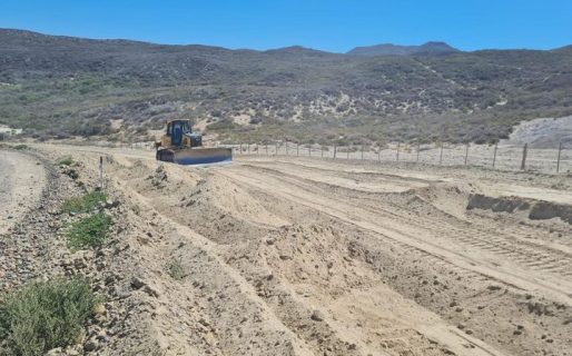 El gobierno provincial reparó tramos de la Ruta Provincial Nº 1 en cercanías de  Comodoro Rivadavia