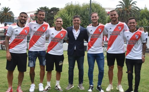 River presentó a seis de sus siete refuerzos y todavía no se bajará del mercado de pases