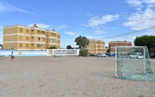Se comenzó a trabajar en el nuevo playón deportivo del barrio Pueyrredón