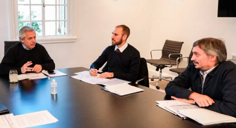 Tras la renuncia de Máximo Kirchner, el equipo económico defiende el acuerdo con el FMI y afirma que siguen las negociaciones