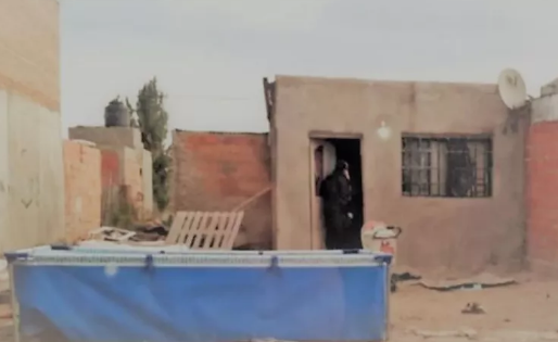 Un chico de 15 años recibió una puñalada por proteger a su madre