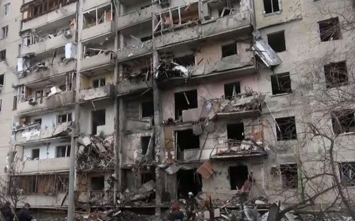 Una periodista interrumpió el noticiero y contó que un misil destruyó su casa