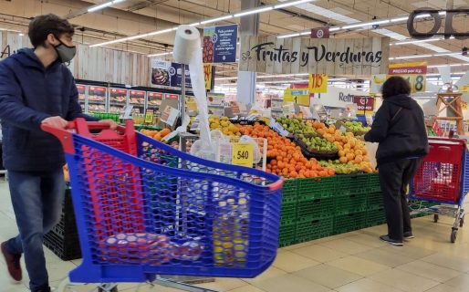 La inflación de Enero recalienta la economía y las consultoras prevén una suba de más de 50% en 2022