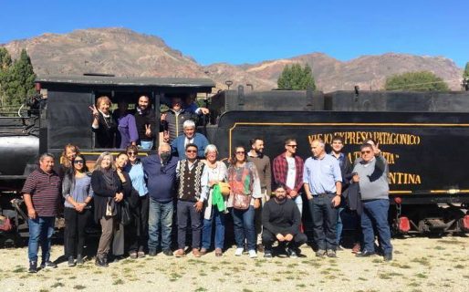 De la mano de ‘La Trochita’, la UNPSJB llega a El Maitén