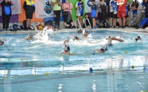 El natatorio del barrio Pueyrredón avanza con sus actividades