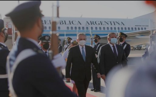 Alberto Fernández llegó a Chile para la asunción de Gabriel Boric como presidente