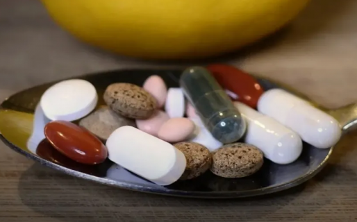 La Anmat prohibió la venta de siete suplementos dietarios por considerarlos “peligrosos para la salud”