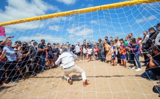 Alberto Fernández pacta con el diablo y con John Lennon, pero la inflación le gana por goleada