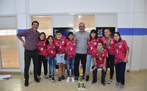 Abrazo de Gol con su primer logro 2022 en Río Gallegos