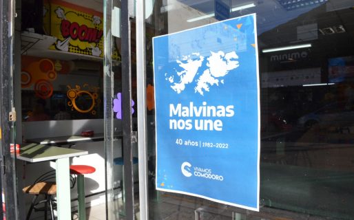 El Municipio impulsa que los comercios se vistan de azul por dos fechas significativas