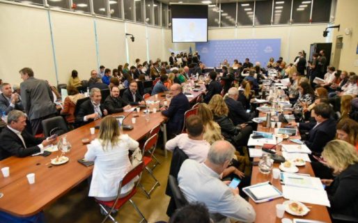 La UCR apoyará el acuerdo con el Fondo Monetario Internacional