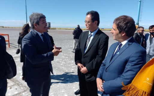 El Embajador de Japón en Argentina recorrió instalaciones del Puerto de Comodoro Rivadavia
