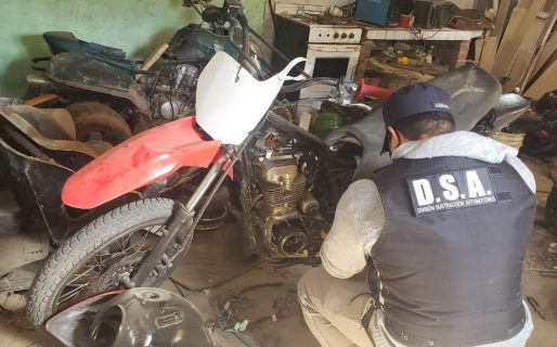 Secuestraron dos motos robadas en el barrio Máximo Abásolo