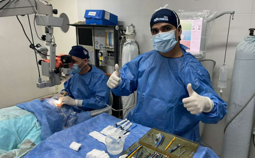 Maratón contra las cataratas: oftalmólogos hicieron casi 500 cirugías en cuatro días