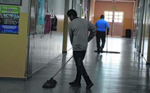 Por falta de porteros, el turno tarde del Jardín 463 todavía no inició las clases