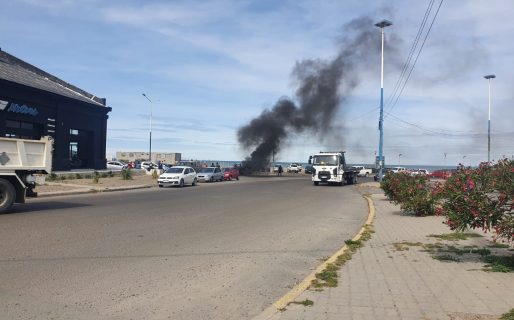 Trasladan los colectivos a la Terminal por un conflicto de SUPA en el Puerto