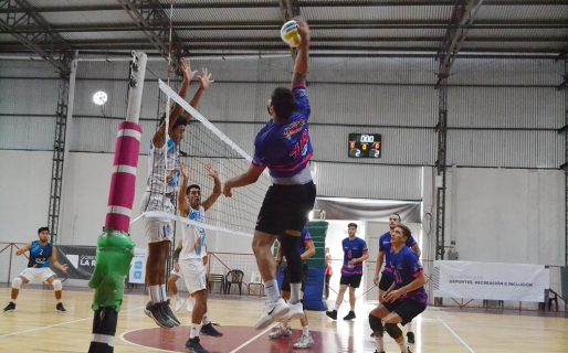 Waiwen debutó con derrota en ambas ramas en la Liga Federal