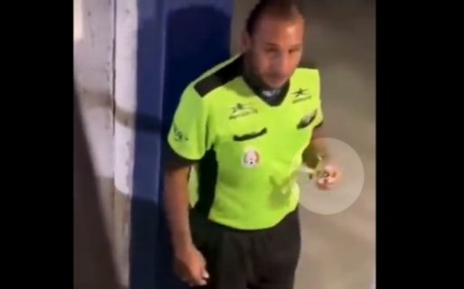 Increíble: filmaron a un árbitro fumando «eso» en pipa en el entretiempo