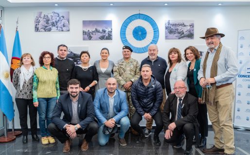 El héroe de Malvinas Oscar Poltronieri visitó el Concejo Deliberante