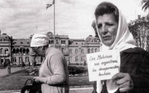 A 40 años de Malvinas, la historia de la foto de la Abuela de Plaza de Mayo que recorrió el mundo