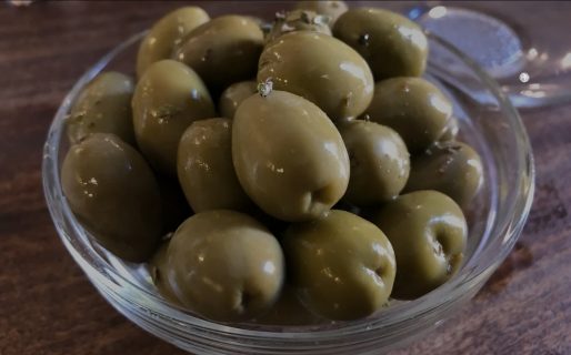 La Anmat prohibió la venta de una marca de aceitunas por considerarlas “ilegales”