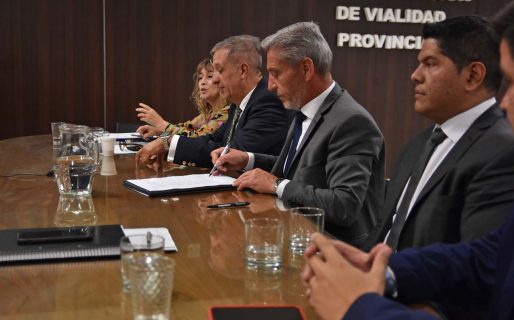 Chubut pagará un bono extraordinario a empleados públicos y jubilados