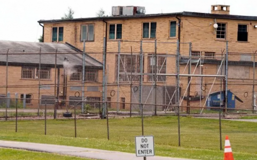 Dos presas quedaron embarazadas después de tener sexo con una interna trans