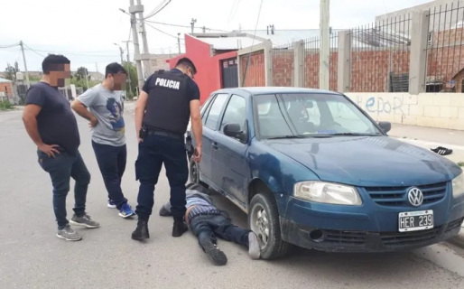 Lo encontraron robando y le dieron una paliza en Km5