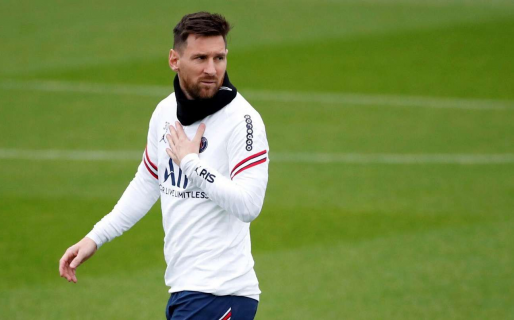 Messi entrenó en el PSG y podría jugar el partido de mañana