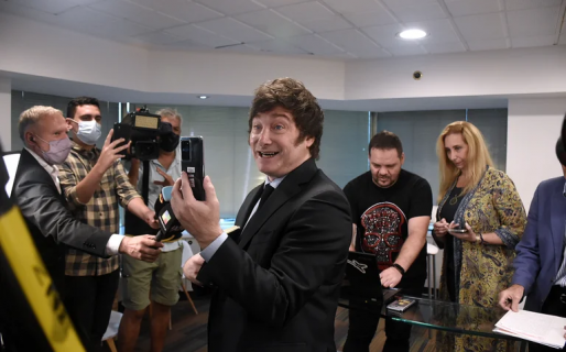 The Washington Post aseguró que Javier Milei “puede ser el próximo presidente de la Argentina”