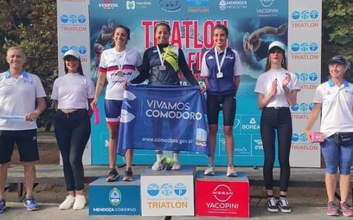 La comodorense Moira Miranda campeona argentina de triatlón