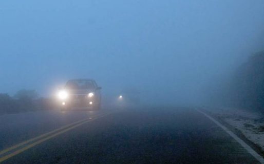 Por poca visibilidad en caminos elevados, recomiendan no transitarlos