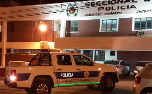Efectuó varios disparos tras una discusión con su vecino