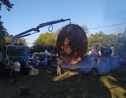 La torta frita más grande del mundo, es argentina