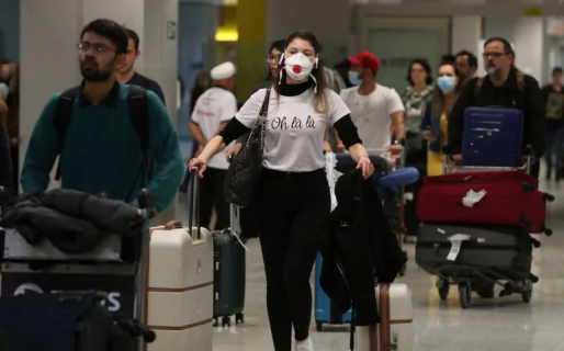 Cuáles son las aerolíneas que ya no exigen el uso de máscaras durante el vuelo
