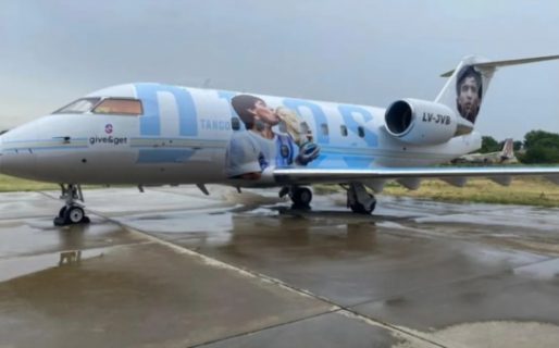 «Tango D10S», el avión que viajará a Qatar 2022 en homenaje a Maradona