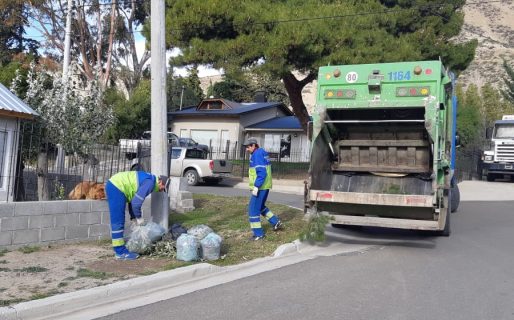 La municipalidad y Urbana profundizan los operativos de limpieza en barrios de Comodoro