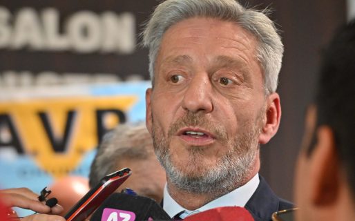 Arcioni en contra de las PASO y desestimó una candidatura a diputado nacional