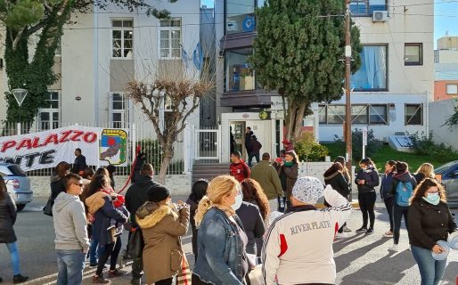 Vecinos autoconvocados reclaman por tierras en el municipio