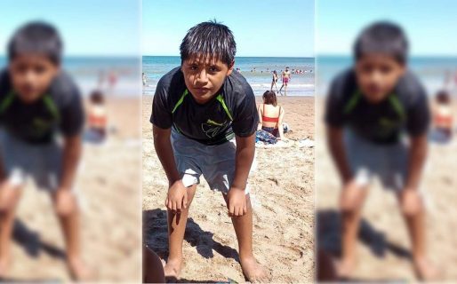 Robaron la bandera de la escuela y un nene de 10 años usó sus ahorros para comprar una nueva