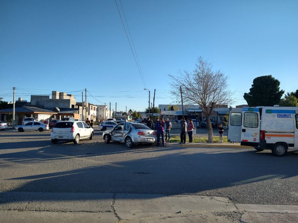 Una madre y su hijo, trasladados al Hospital tras sufrir un accidente ...