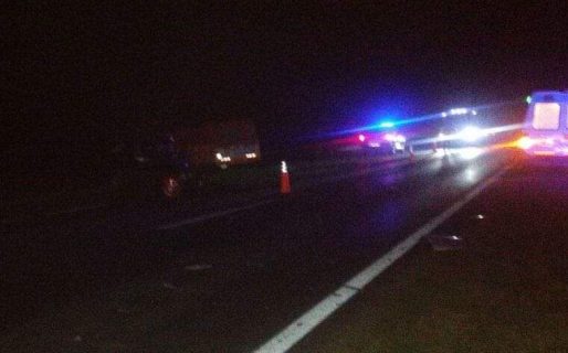 Accidente fatal: volcó una camioneta y falleció su conductor