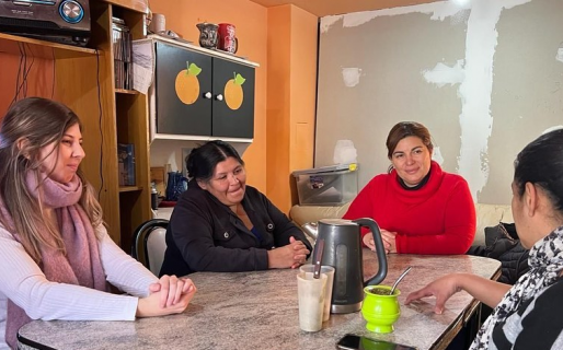 Romero se reunió con vecinas en el barrio Padre Corti: “Planificar la ciudad es urgente”