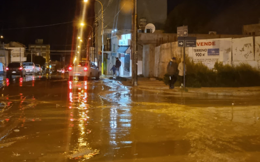 Desde las 20h cortaron el agua en barrios de zona norte por una avería