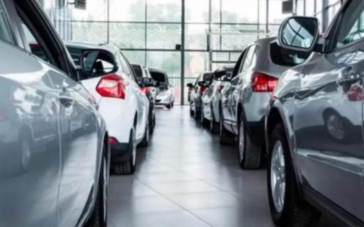 Autos cero kilómetro, «por las nubes»: ¿Cuántos salarios se necesitan para comprar uno?