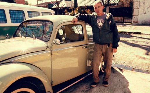 El argentino que más sabe del Escarabajo: un artesano que en Temperley recupera leyendas de Volkswagen